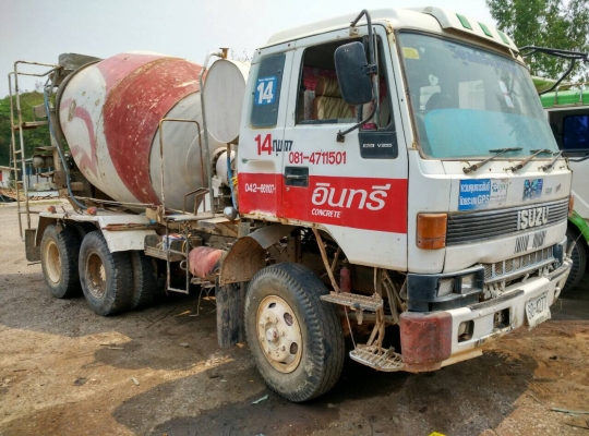 รถโม่ Isuzu  10 ล้อ รุ่น CXZ เครื่อง 6 RB1 ราคา 790,000