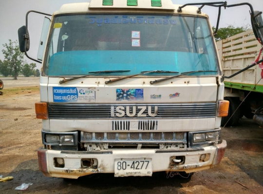 รถโม่ Isuzu  10 ล้อ รุ่น CXZ เครื่อง 6 RB1 ราคา 790,000
