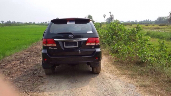 ขับกลับได้เลยเฟอร์จูนเนอร์ ออโต้โฟร์วิน ตัวท๊อป ปี07 โอนลอยๆ คัชซีช่วงล่างไม่มีเสียหาย