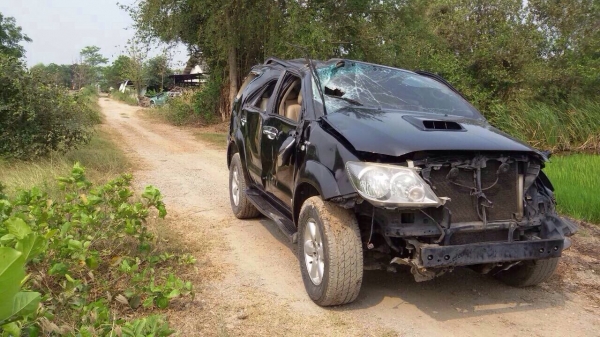 ขับกลับได้เลยเฟอร์จูนเนอร์ ออโต้โฟร์วิน ตัวท๊อป ปี07 โอนลอยๆ คัชซีช่วงล่างไม่มีเสียหาย