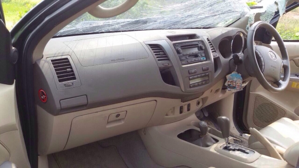 ขับกลับได้เลยเฟอร์จูนเนอร์ ออโต้โฟร์วิน ตัวท๊อป ปี07 โอนลอยๆ คัชซีช่วงล่างไม่มีเสียหาย