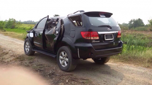 ขับกลับได้เลยเฟอร์จูนเนอร์ ออโต้โฟร์วิน ตัวท๊อป ปี07 โอนลอยๆ คัชซีช่วงล่างไม่มีเสียหาย