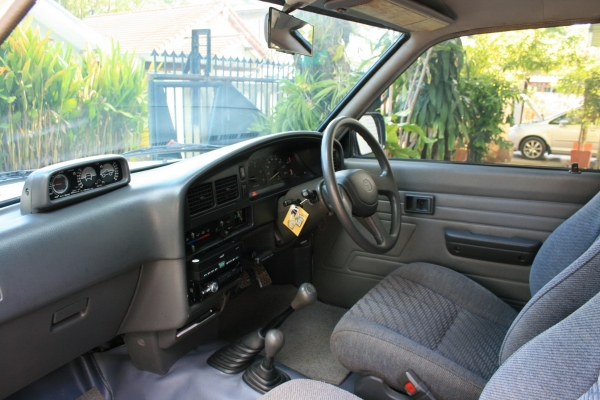 ขาย Toyota Hilux Ln 106 ปึ 94 ขาย Toyota Hilux Ln 106 ปึ 94