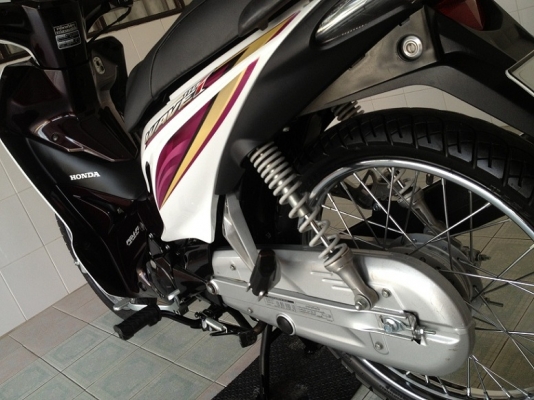 Wave110i สต๊าดมือ วิ่ง8000 ปี56 (ของแถม 4 รายการ)