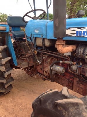 แทรกเตอร์แชมป์ 384 slx สภาพเดิมทั้งคัน แทรกเตอร์แชมป์ 384 slx สภาพเดิมทั้งคัน