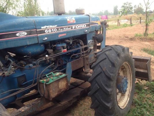 ขายรถไถ 2 เพลา Ford 6610 มีภาพวีดีโอ สภาพสวยพร้อมใช้  เอกสารซื้อขาย สภาพยาง70 \% ผานดันหน้า และผาน 6  ราคา 385,000 บาท ต่อรองได้ครับ  โทร 081-9972972 089-8451778