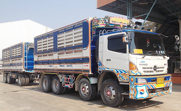 ขายรถพ่วงดัพม์ MEGA 344 S500 ปลายปี 55 กระจกไฟฟ้า ถุงลมนิรภัย เบรคลม ฝาครอบกระจกมองข้างและไฟเลี้ยวโครเมี่ยมแล้ว