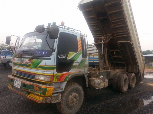 ขาย10ล้อ2เพลา ดั้มFM3M เครื่อง245แรง พ.เพาเวอร์ เบรกทิฟฟี่ กระบะดั้มมิเนียม เครื่องดี ภายในสวย ยางดี คัชซีสวย สภาพพร้อมใช้งาน เอกสารพร้อมโอน สนใจโทร 090-8588220คุณนะ 093-3258446คุณบิว ID:narong498 หรือ www.truck.in.th/498 หรือfb:ณรงค์ ซื้อขายรถมือสอง (เว็