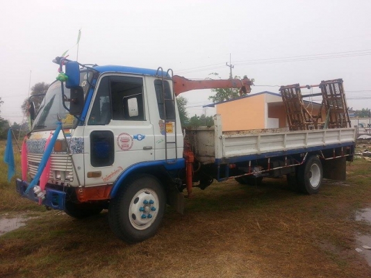 ขายดาวน์6ล้อ NISSANติดเครน2ตัน เครื่อง175เทอร์โบ ขายดาวน์150,000 ส่งเดือนละ1xxxx x45งวด เครื่องดี คัชซีสวย ยางดี สภาพพร้อมใช้งาน เอกสารพร้อมโอน สนใจโทร 090-8588220คุณนะ ID:narong498 หรือ www.truck.in.th/498 หรือfb:ณรงค์ ซื้อขายรถมือสอง(เว็บไซต์ส่วนตัว)