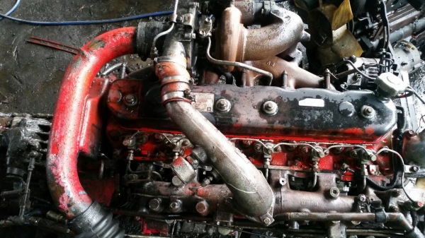 เครื่อง isuzu 6BD เทอร์โบ เกียร์ร็อค เครื่องดีไม่มีไอ เกียร์ไม่หลุดไม่หอน พร้อมเอกสารลงเล่ม