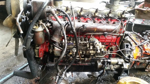 เครื่อง isuzu 6BD เทอร์โบ เกียร์ร็อค เครื่องดีไม่มีไอ เกียร์ไม่หลุดไม่หอน พร้อมเอกสารลงเล่ม