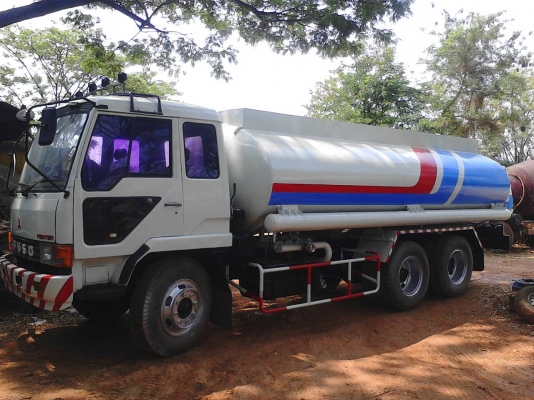 ขายรถสิบล้อหลงFN225Kวางเครือง195แรงรถนํ้ามัน16000ลิตร