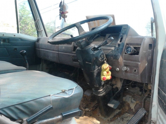 ขายรถสิบล้อหลงFN225Kวางเครือง195แรงรถนํ้ามัน16000ลิตร