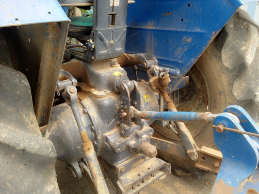 ขายรถไถ ford6600