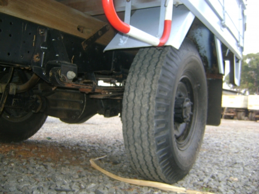 NKR 55  ปี43  ราคา 365,000 บาท