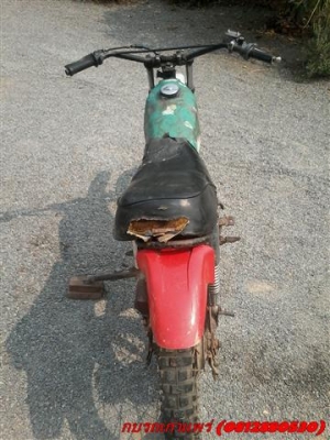 ขาย DT100 รถจอดกดสตาร์ทลงแรงอัดดีไม่มีเอกสารออกใบซื้อขายให้เหมาะเอาไปทำอะไหล่หรือบิ้วใหม่ ขาย 3900 บาท