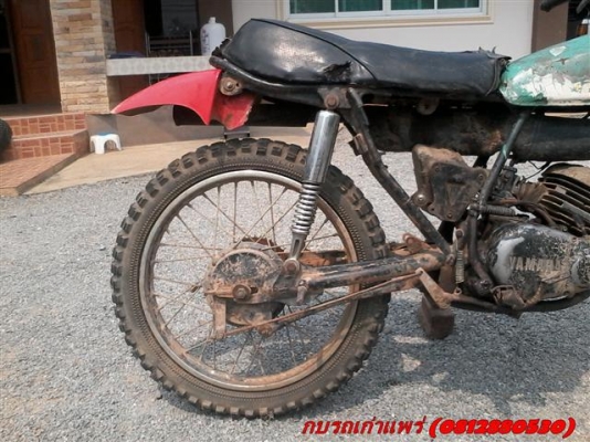 ขาย DT100 รถจอดกดสตาร์ทลงแรงอัดดีไม่มีเอกสารออกใบซื้อขายให้เหมาะเอาไปทำอะไหล่หรือบิ้วใหม่ ขาย 3900 บาท