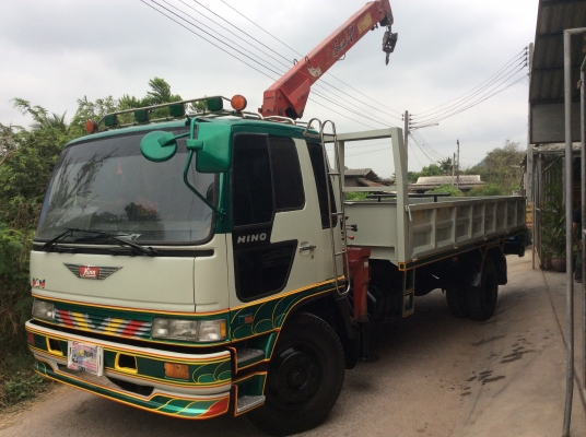 HINOไฮเทค เครื่อง195แรง เครน UNIC 3ตัน กระจกไฟฟ้า เครื่องดี ขับดี ครัทซีสวย ยางดี 6เส้น รถพร้อมใช้งาน ขาย 790,000 บาท (แม็กซ์ 089-6140505)