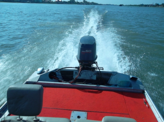 เรือBASS TRACKER 16 ฟุต+เทลเลอสภาพพร้อมใช้ครับ