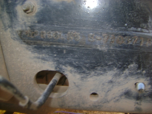 เครื่อง 4HF1  120 แรง  รถปี  42  ราคา  520,000  บาท