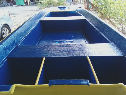 เรือไฟเบอร์ 14ฟุ๊ต กว้าง1.5ม สูง50ซม พร้อมเครื่อง TOHATSU