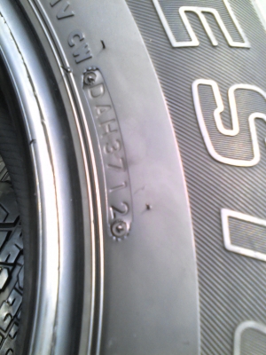 255/65R17 BRIDGESTONE DUELER H/T 840 ปี2012 ชุด 4 เส้น หนา เสมอทุกเส้น TEL.081-427-3941 255/65R17 BRIDGESTONE DUELER H/T 840 ปี2012 ชุด 4 เส้น หนา เสมอทุกเส้น TEL.081-427-3941