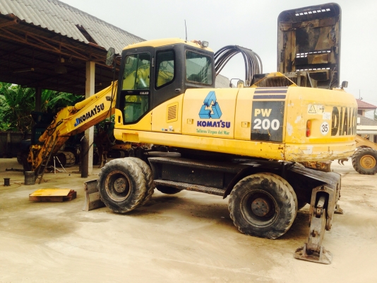 ขายรถขุด KOMATSU PW 200 -7K เก่าญี่ปุ่น แท้100 \%