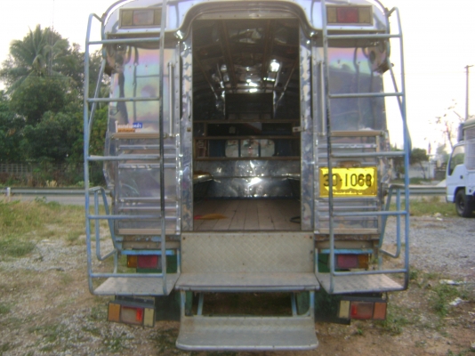 แก้มเหลือง  115 แรง  ราคา  425,000  บาท