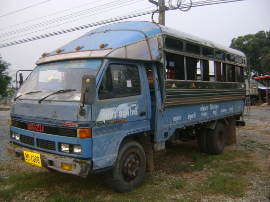 แก้มเหลือง  115 แรง  ราคา  425,000  บาท