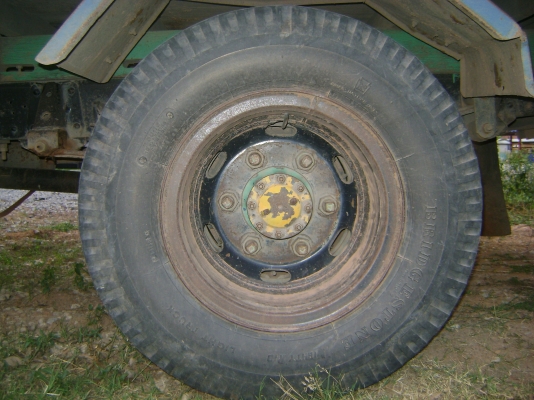 แก้มเหลือง  115 แรง  ราคา  425,000  บาท