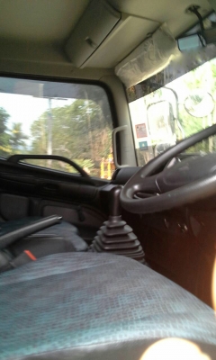 รถฮีโน่ 6 ล้อดั้ม  150  แรงม้า. ปี 55   ( รถวิ่ง 4x,xxx กม. )     สนใจติดต่อ  081 - 6079515