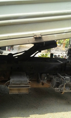 รถฮีโน่ 6 ล้อดั้ม  150  แรงม้า. ปี 55   ( รถวิ่ง 4x,xxx กม. )     สนใจติดต่อ  081 - 6079515