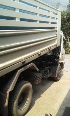 รถฮีโน่ 6 ล้อดั้ม  150  แรงม้า. ปี 55   ( รถวิ่ง 4x,xxx กม. )     สนใจติดต่อ  081 - 6079515