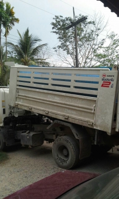 รถฮีโน่ 6 ล้อดั้ม  150  แรงม้า. ปี 55   ( รถวิ่ง 4x,xxx กม. )     สนใจติดต่อ  081 - 6079515