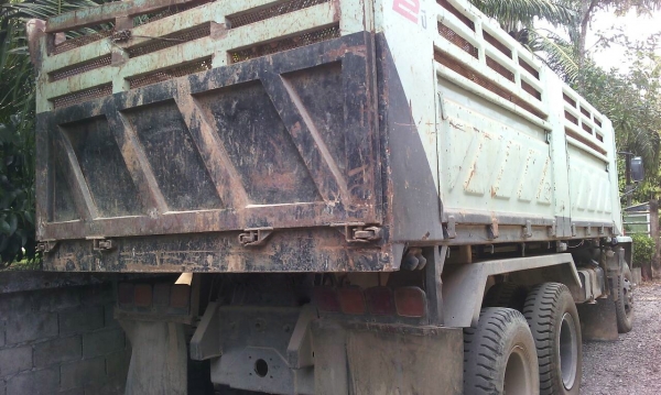 รถอีซูซุ 10 ล้อดั้ม FXZ  240 แรงม้า. ปี 39  ( นางฟ้าแท้. )   สนใจติดต่อ   081 - 6079515