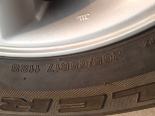 แม๊ก VIGO ขอบ 17 ( 17 X 7 1/2 JJ ) ยาง 265/65R17 ชุด 4 ล้อ TEL.081-427-3941 แม๊ก VIGO ขอบ 17 ( 17 X 7 1/2 JJ ) ยาง 265/65R17 ชุด 4 ล้อ TEL.081-427-3941