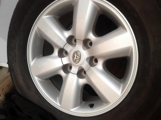 แม๊ก VIGO ขอบ 17 ( 17 X 7 1/2 JJ ) ยาง 265/65R17 ชุด 4 ล้อ TEL.081-427-3941 แม๊ก VIGO ขอบ 17 ( 17 X 7 1/2 JJ ) ยาง 265/65R17 ชุด 4 ล้อ TEL.081-427-3941