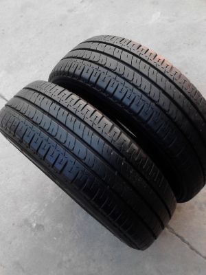 205/70R15 MICHELIN AGILIS ปี 2013 มี 2 เส้น TEL.081-427-3941 205/70R15 MICHELIN AGILIS ปี 2013 มี 2 เส้น TEL.081-427-3941