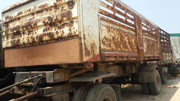 หางลูกพ่วงดั้ม2คาน...ของสามมิตรปี2538 ใช้ได้ปกติ แค่สีสรรย์ไม่สวบเอาใช้งานได้เลย...