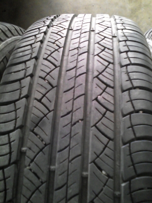 235/70R16 MICHELIN LATITUDE tour hp ชุด 4 เส้น TEL.081-427-3941 235/70R16 MICHELIN LATITUDE tour hp ชุด 4 เส้น TEL.081-427-3941