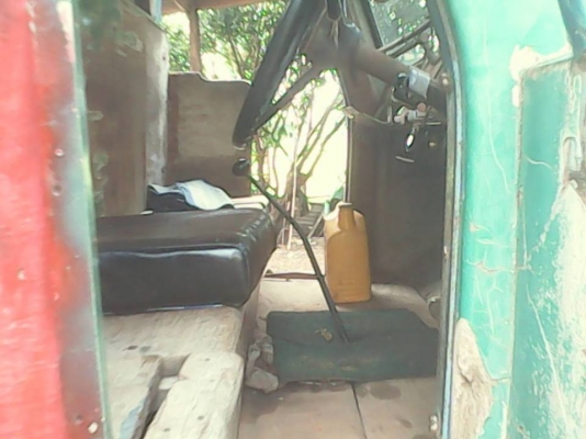 **245,000 บ.ต่อรอง///10ล้อหัวยาวISUZU TX-180** ขาย ISUZU TX-180 10ล้อหัวยาว 1เพลา ท้ายลาดขึ้นแบคโฮ PC100/120 ISUZU TX วางเครื่อง NISSAN PD6-180HP 6สูบ (ยังไม่ลงเล่ม) เครื่องดี แรงดี คับ เกียร์ดี เข้าง่าย ช่วงล่างใหญ่แล้ว เพลาเดียวFUSO คัสซีดี ยังสวยคับ มี