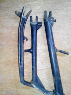 ขาตั้งบิ๊กไบค์ ไม่มีสปริง ราคา 150 บาท