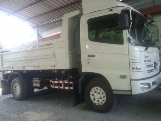 รถฮีโน่ 6 ล้อดั้ม 175 แรงม้า. ปี 55   ( รถวิ่ง 6x,xxx กม. )   สนใจติดต่อ 081 - 6079515