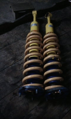 กรุณากรอกรายละเอียด...ขายโช็ค Amadaxtreme ใส่โตโยต้าวีโก้พีรันเนอร์พร้อมสปริง Ironman