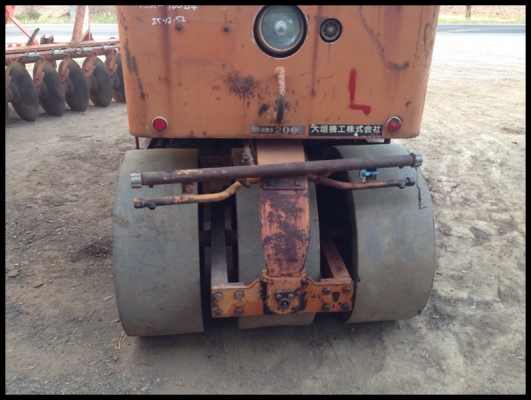 รถบดถนน ซาไก(sakai) หนักประมาณ 3 ตัน รถเก่านอกพร้อมใช้งาน โทรสอบถาม 092-5192499