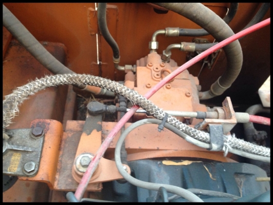 รถบดถนน ซาไก(sakai) หนักประมาณ 3 ตัน รถเก่านอกพร้อมใช้งาน โทรสอบถาม 092-5192499