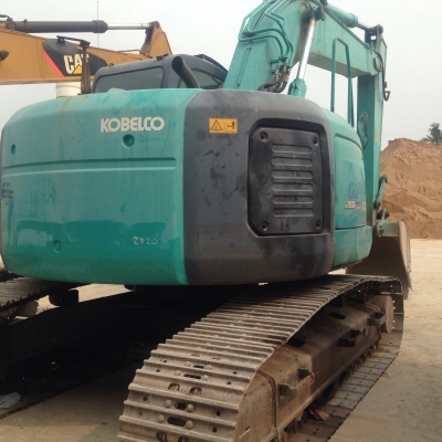 ขายรถขุด KOBELCO SK200SR  เก่าญี่ปุ่น 100\%