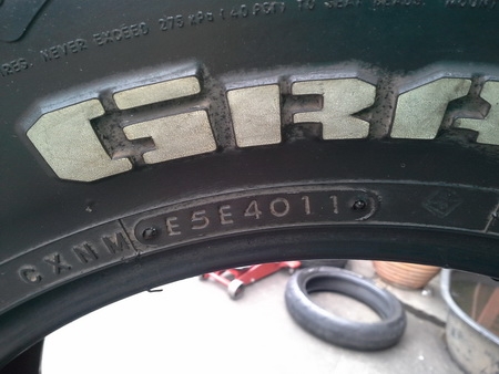 Nitto Dura Grappler 275/70/16 ปี11 สวยๆ สภาพดี 1ชุด Nitto Dura Grappler 275/70/16 ปี11 สวยๆ สภาพดี 1ชุด