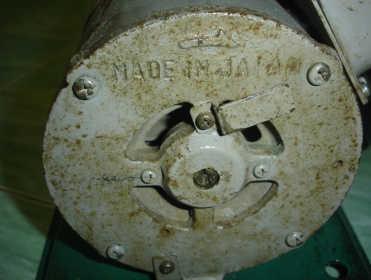 ขายปั๊มน้ำยี่ห้อ  มากีต้า รุ่น mpn125 3/4"รุ่นธรรมดา