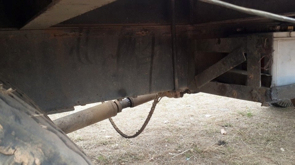 ขาย10ล้อหัวลาก200เทรลเลอร์HINO 170แรง 1เพลาเหล็กดรีมสอดทะลุ แชชซีสวยเครื่องดี เอกสารเล่มทะเบียนพร้อม ยางดี